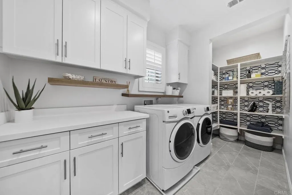 1144 Camino Levante, Chula Vista, California 91913 home-pic-25